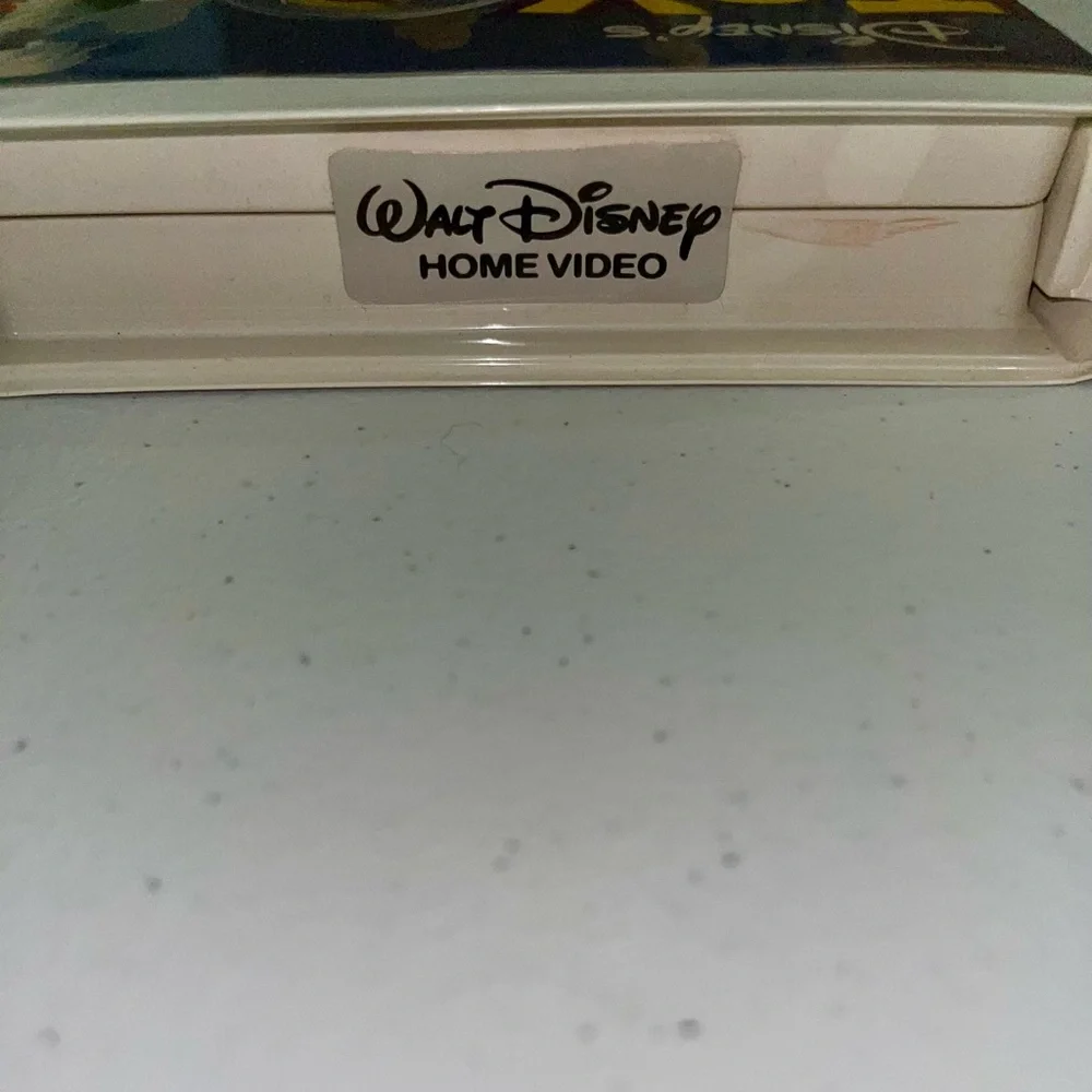 Disney’s Pixar Toy Story 6703 VHS Movie